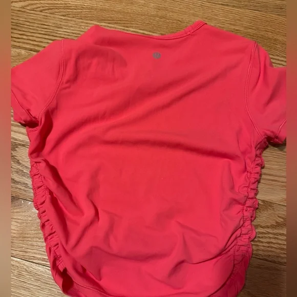 Lululemon All It Takes Short Sleeve - Picture 2 of 4